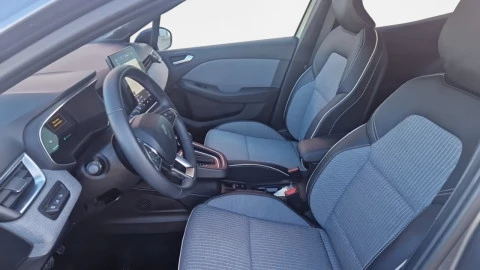 Renault Clio Techno E-Tech full hybrid 145 (103kw)