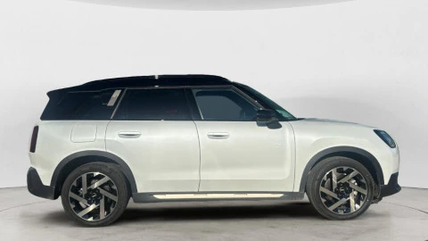 MINI Countryman S ALL4 Favoured Trim