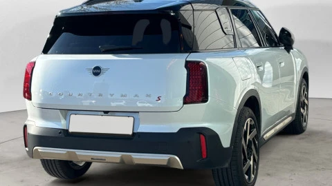 MINI Countryman S ALL4 Favoured Trim