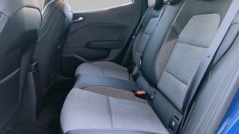 Renault Clio Techno full hybrid E-Tech 145 (103Kw)