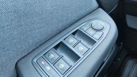 Renault Clio Techno full hybrid E-Tech 145 (103Kw)