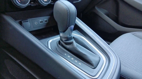 Renault Clio Techno full hybrid E-Tech 145 (103Kw)