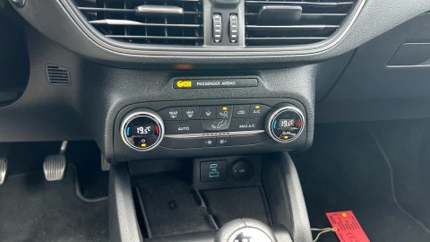 Ford Focus 1.0 Ecob. MHEV 114kW Active Design SIP