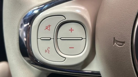 Fiat 500 Dolcevita 1.0 Hybrid 51KW (70 CV)