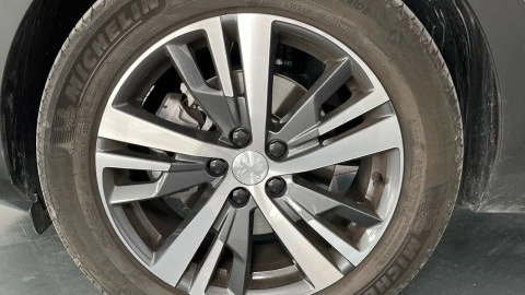 Peugeot 3008 1.2 PureTech 96KW S&S Allure EAT8