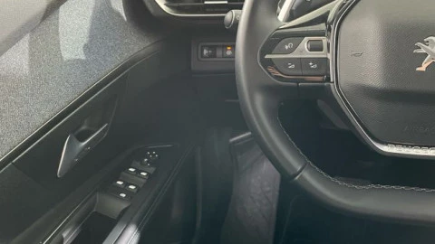 Peugeot 3008 1.2 PureTech 96KW S&S Allure EAT8