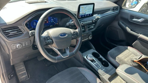 Ford Kuga ST-Line X 2.5 Duratec FHEV Auto