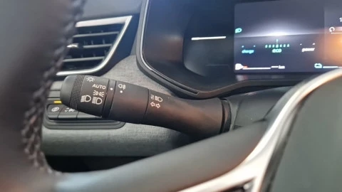 Renault Clio Evolution E-Tech full hybrid 145 (103kw)