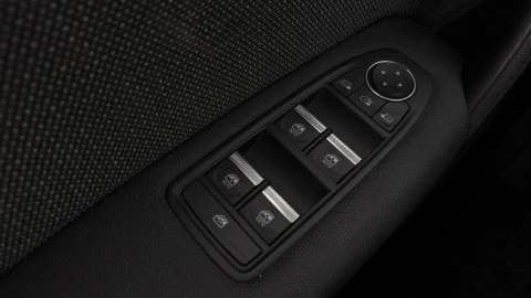 Renault Captur techno Eco-G 100cv (74 kW)