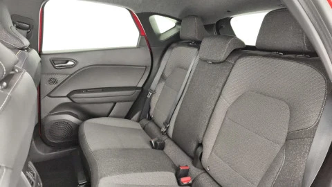 Renault Captur techno Eco-G 100cv (74 kW)