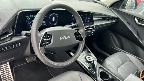 Kia Niro 1.6 GDi PHEV 126kW (171CV) Emotion