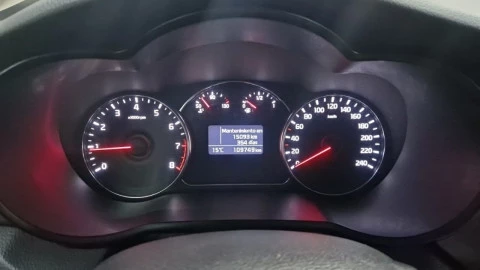 Kia Carens 1.6 GDi 99kW (135CV) Drive