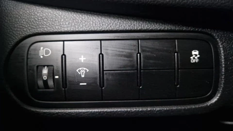 Kia Carens 1.6 GDi 99kW (135CV) Drive