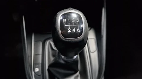 Kia Carens 1.6 GDi 99kW (135CV) Drive