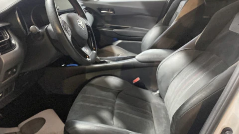 Toyota C-HR 2.0 180H GR Sport