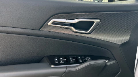 Kia Sportage 1.6 T-GDi HEV 158kW (215CV) Drive 4x2