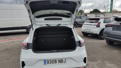 Renault Clio Techno TCe 100 (74kw) GLP