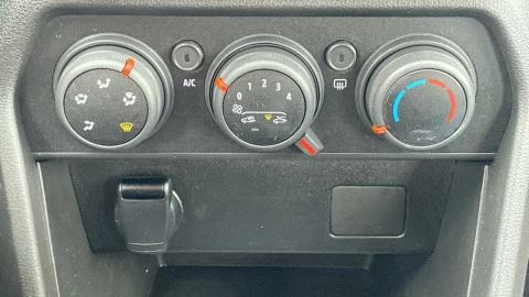 Dacia Sandero Stepway Essential TCe 67kW (90V)