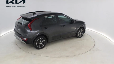 Kia Niro 1.6 GDi HEV 104kW (141CV) Drive