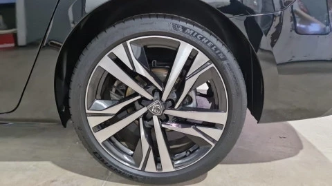 Peugeot 508 5P GT PureTech 130 S&S EAT8