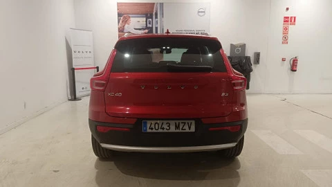 Volvo XC40 2.0 B3 G Core Auto