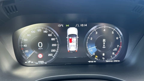 Volvo XC60 2.0 B4 G R-Design Auto