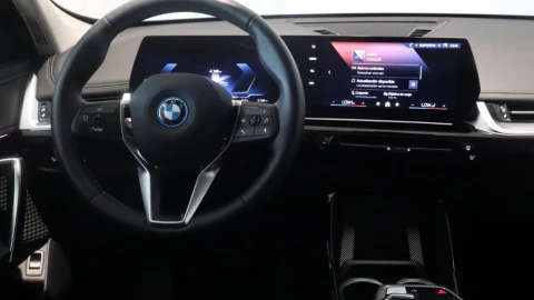 BMW Serie iX1 30 xDrive xLine BMW Serie iX1 30 xDrive xLine