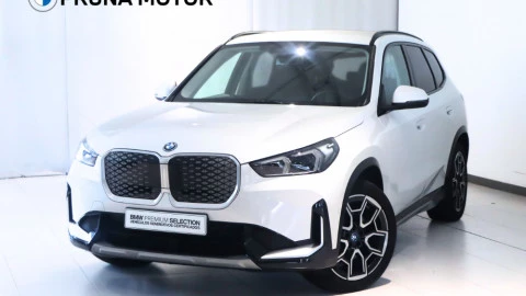 BMW Serie iX1 30 xDrive xLine