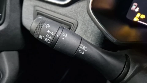 Renault Clio techno Eco-G 100cv (74kW)