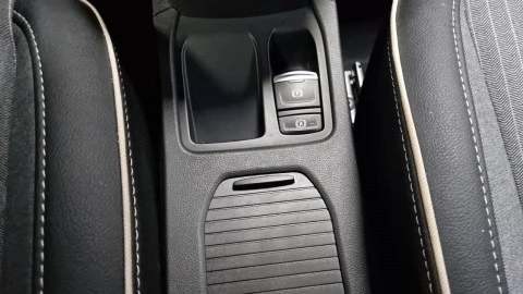 Renault Clio techno Eco-G 100cv (74kW)