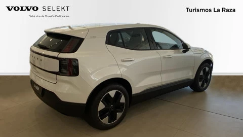 Volvo EX30 Single Motor Extended Range Core Auto