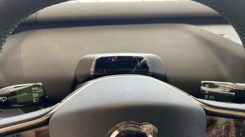 Volvo EX30 Single Motor Extended Range Core Auto