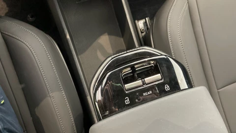 Volvo EX30 Single Motor Extended Range Core Auto