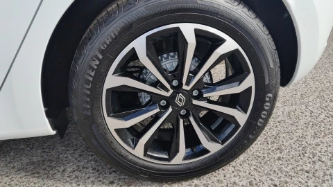Renault Clio techno Eco-G 100cv (74kW)