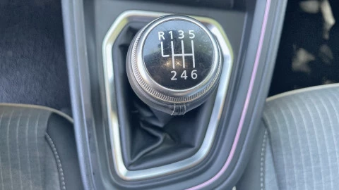 Renault Clio techno Eco-G 100cv (74kW)