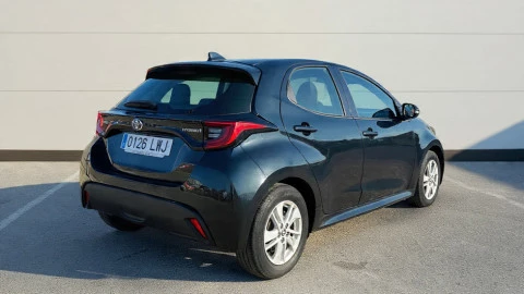 Toyota Yaris 1.5 120H Active Tech