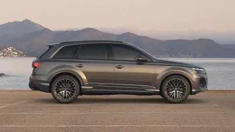 SQ7 SUV