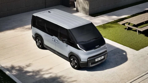 PV5 PASSENGER