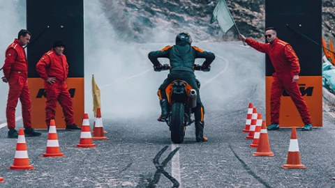 2026 KTM 890 SMT
