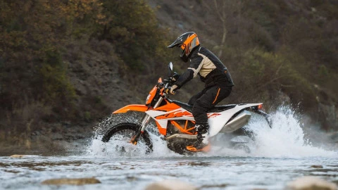 2026 KTM 690 Enduro R