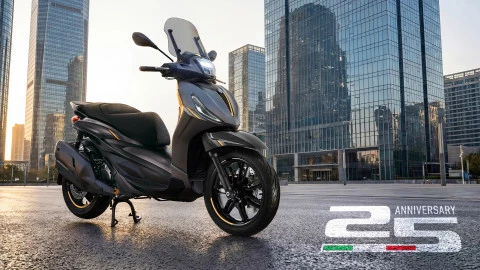Piaggio Beverly 25th anniversary 400