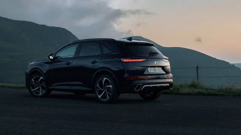 DS 7 PERFORMANCE line