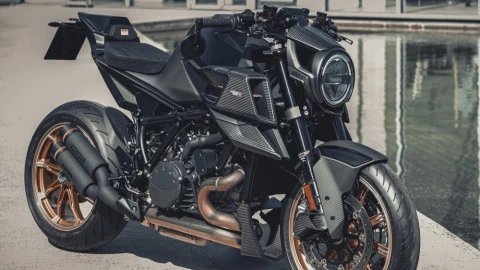 2023 BRABUS 1300 R Masterpiece Edition