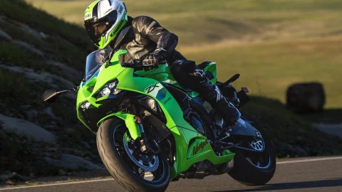 Ninja ZX-6R