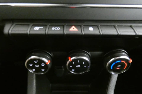 Renault Clio  Diesel  Blue dCi Equilibre 74kW