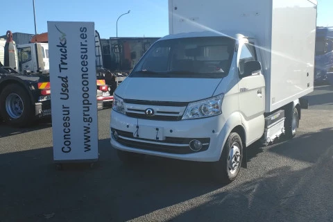 Mercedes-Benz Econic OHM