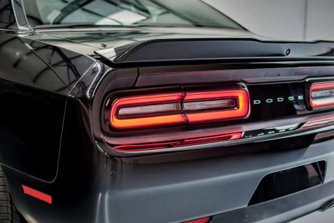 Dodge Challenger SXT STANDARD RWD