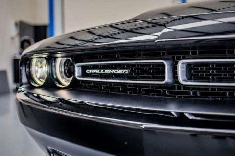 Dodge Challenger SXT STANDARD RWD