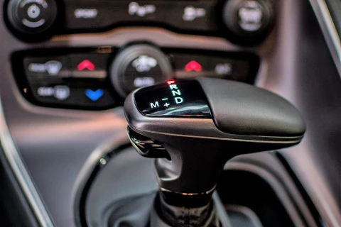 Dodge Challenger SXT STANDARD RWD