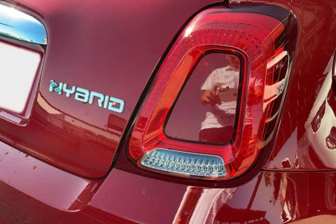 Fiat 500 Dolcevita 1.0 Hybrid 51KW (70 CV)